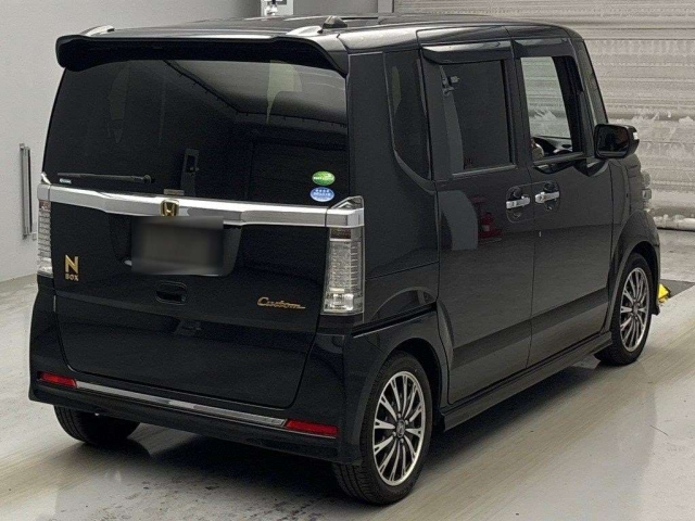 HONDA N BOX 2016