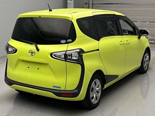 TOYOTA SIENTA 2020