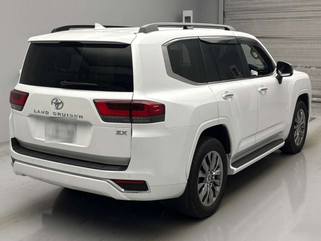 TOYOTA LAND CRUISER 2024