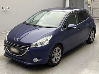 PEUGEOT 208 2015