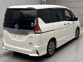 NISSAN SERENA 2017