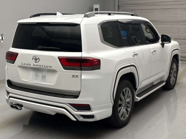 TOYOTA LAND CRUISER 2024