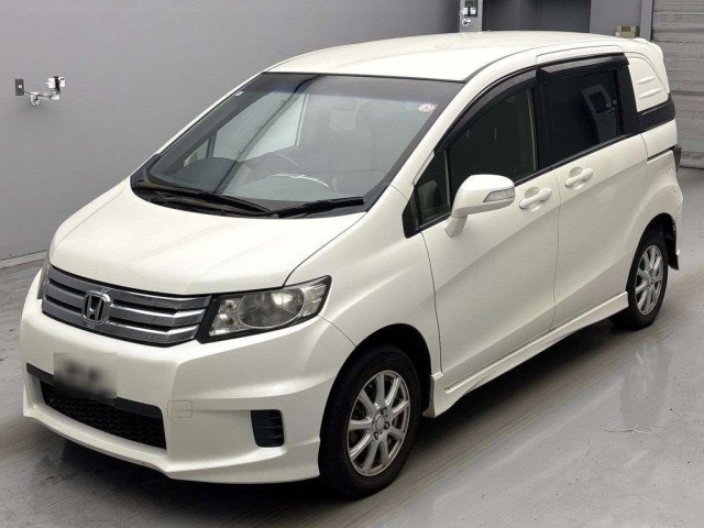 HONDA FREED 2012