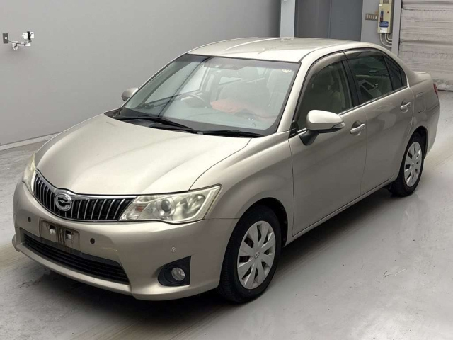 TOYOTA COROLLA AXIO 2013