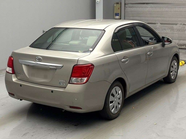 TOYOTA COROLLA AXIO 2013