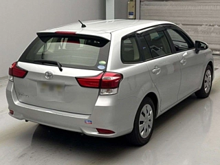 TOYOTA COROLLA FIELDER 2015