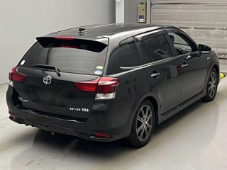 TOYOTA COROLLA FIELDER 2017