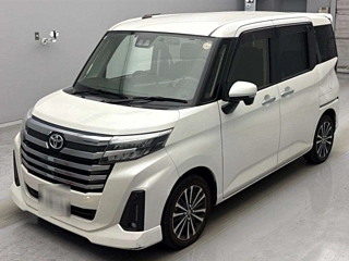 TOYOTA ROOMY 2022