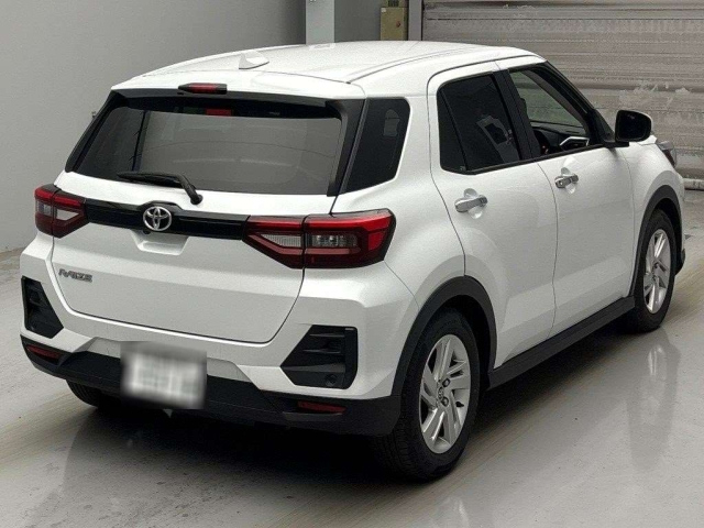 TOYOTA RAIZE 2023
