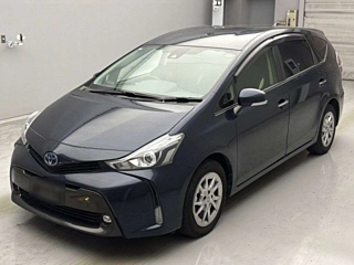 TOYOTA PRIUS ALPHA 2021