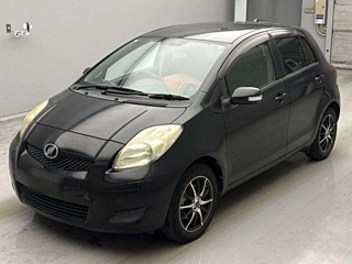 TOYOTA VITZ 2011