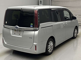 TOYOTA NOAH 2020
