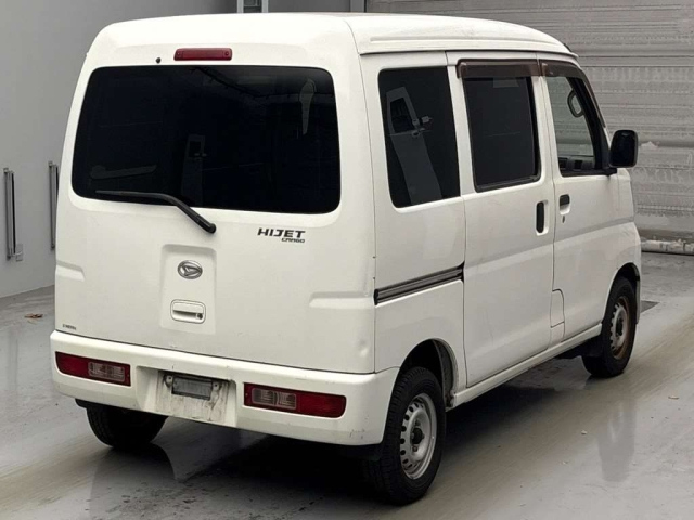 DAIHATSU HIJET VAN 2015