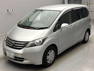 HONDA FREED 2008
