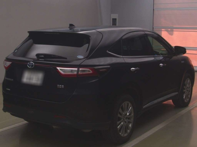 TOYOTA HARRIER 2017