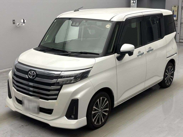 TOYOTA ROOMY 2024