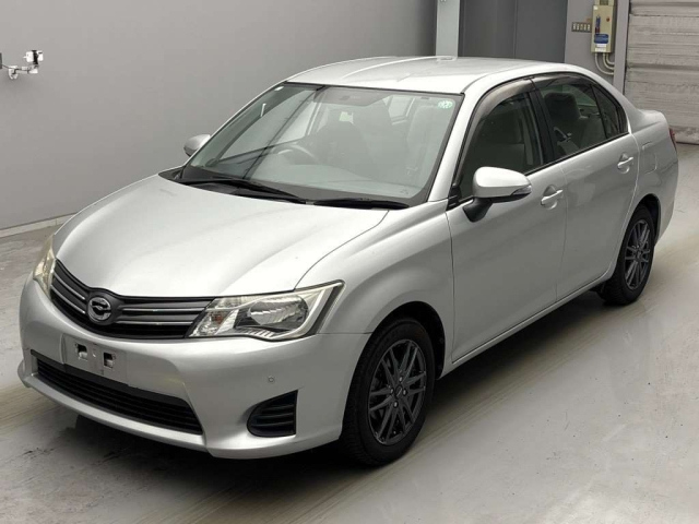 TOYOTA COROLLA AXIO 2015
