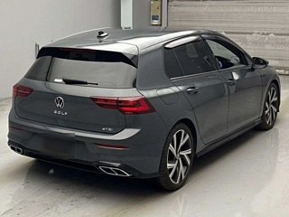 VOLKSWAGEN GOLF 2023