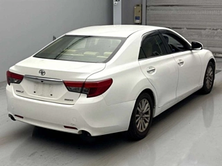 TOYOTA MARK X 2014