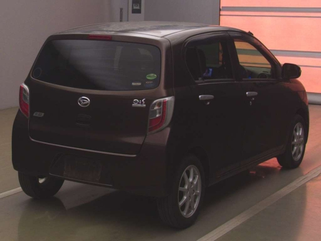 DAIHATSU MIRA E S 2012