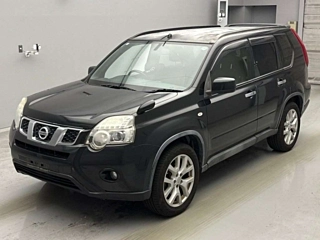 NISSAN X-TRAIL 2013
