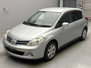 NISSAN TIIDA 2008
