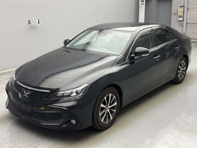 TOYOTA MARK X 2017