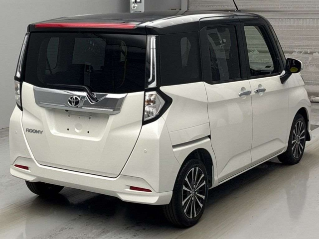 TOYOTA ROOMY 2025