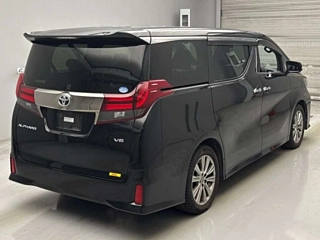 TOYOTA ALPHARD 2017