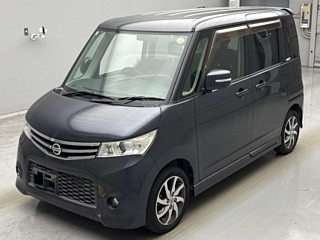 NISSAN ROOX 2012