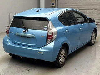 TOYOTA AQUA 2014