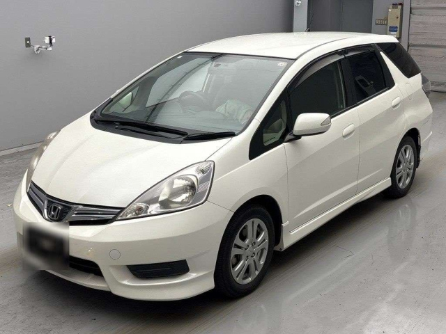 HONDA FIT SHUTTLE 2011