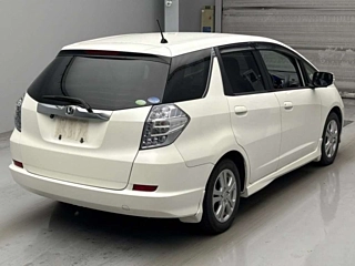 HONDA FIT SHUTTLE 2011