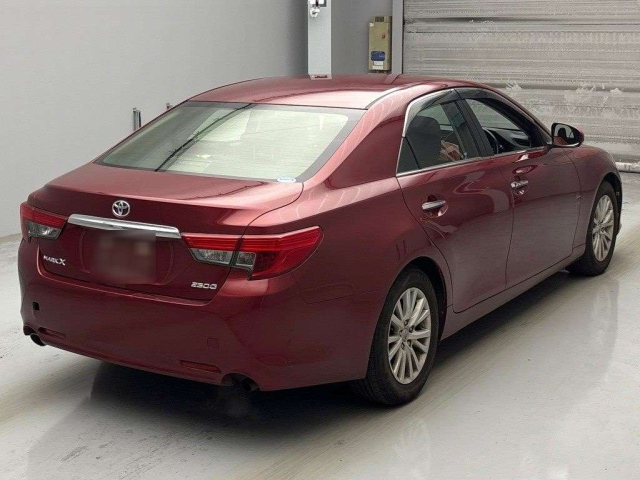 TOYOTA MARK X 2012
