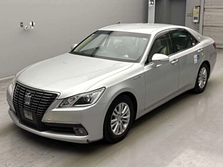 TOYOTA CROWN 2013