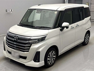 TOYOTA ROOMY 2022