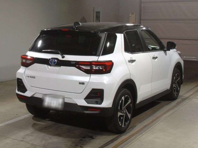 TOYOTA RAIZE 2024