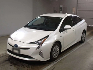 TOYOTA PRIUS 2016