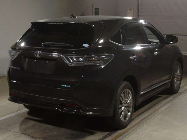 TOYOTA HARRIER 2014