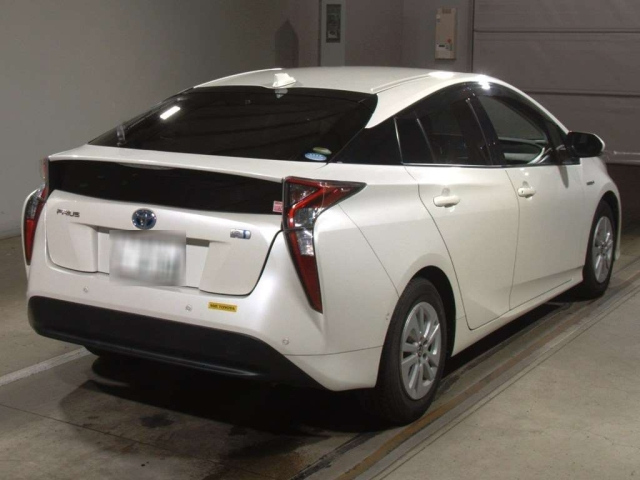 TOYOTA PRIUS 2019