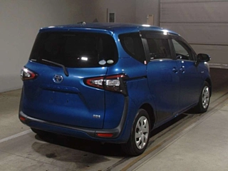 TOYOTA SIENTA 2016