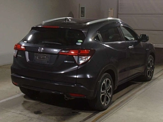 HONDA VEZEL 2015