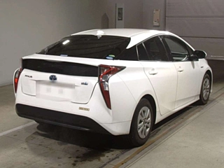 TOYOTA PRIUS 2018