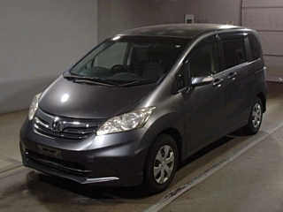 HONDA FREED 2013