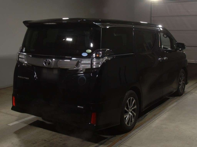 TOYOTA VELLFIRE 2015