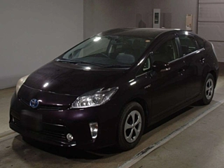 TOYOTA PRIUS 2013