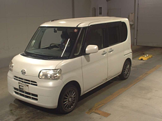DAIHATSU TANTO 2012