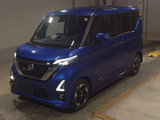 NISSAN ROOX 2020