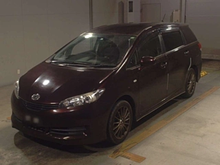 TOYOTA WISH 2011