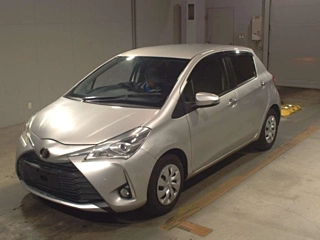 TOYOTA VITZ 2019